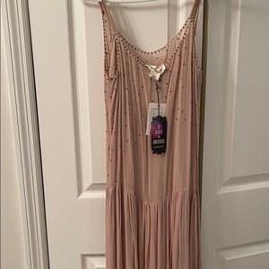 Thistlepearl (Urban Outfitters) new with tags size M detailed dress